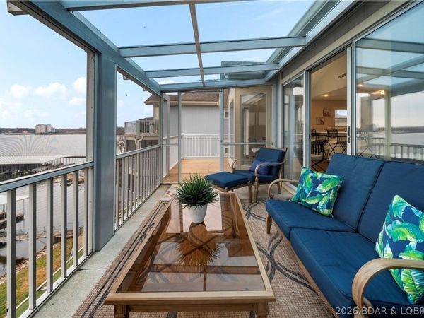432 Regatta Bay Circle, Unit 4C, Lake Ozark, MO 65049