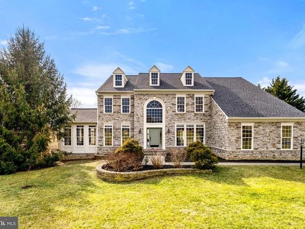 39054 OLD STAGE PLACE, WATERFORD, VA 20197