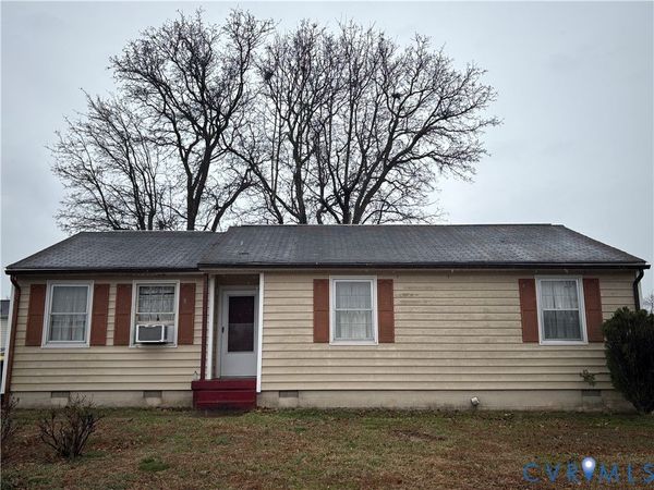 4004 Gloucester Drive , Hopewell, VA 23860