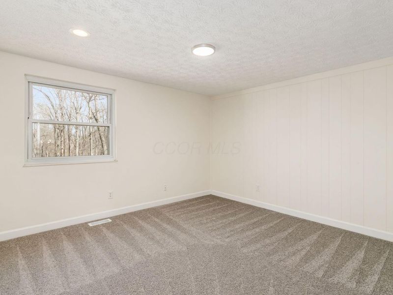 8188 Kingsley Drive, Reynoldsburg, OH 43068 Photo 10