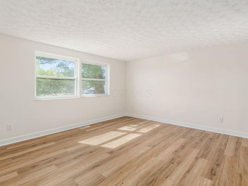 8188 Kingsley Drive, Reynoldsburg, OH 43068 Photo 11