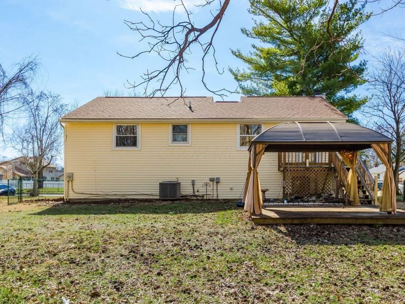 8188 Kingsley Drive, Reynoldsburg, OH 43068 Photo 16