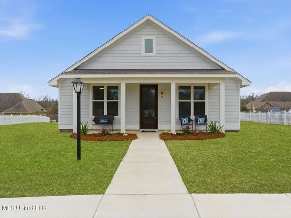 410 Legacy Boulevard, Hattiesburg, MS 39402