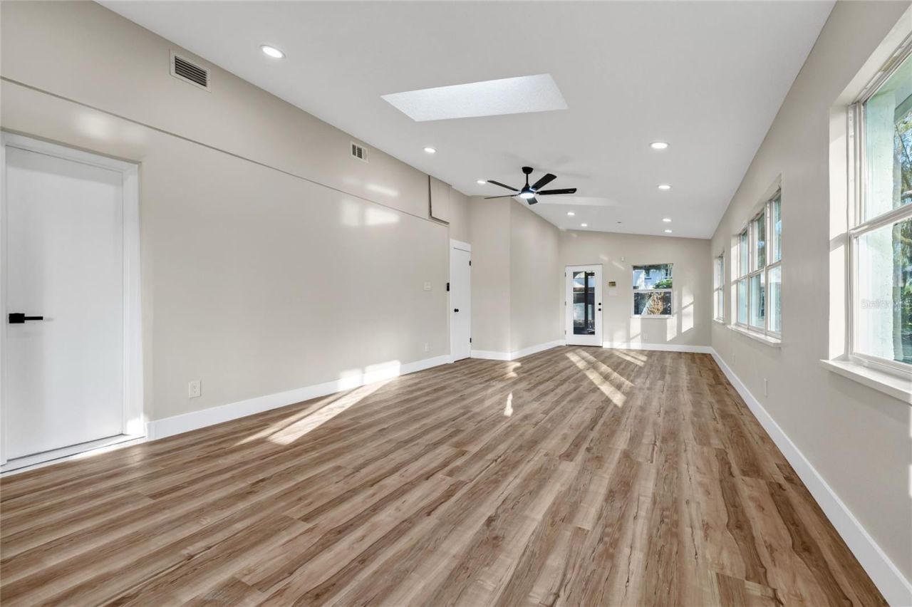 149 S Mellonville Avenue , Sanford, FL 32771 Photo