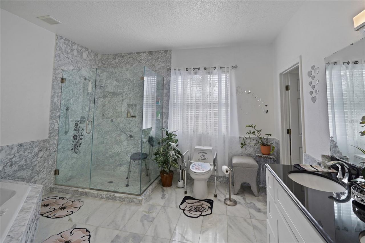 4962 Sweet Cedar Circle, Orlando, FL 32829 Photo