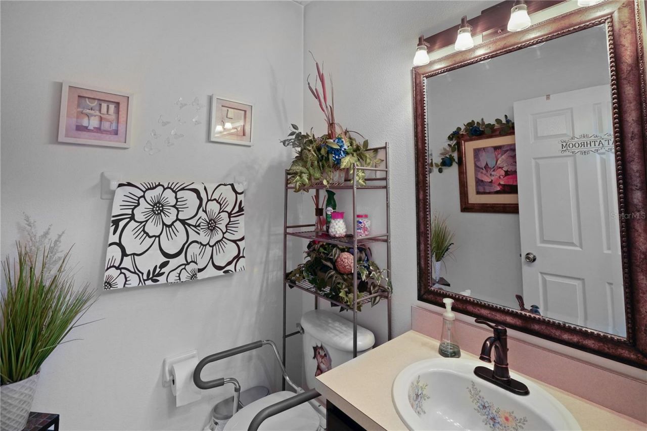 4962 Sweet Cedar Circle, Orlando, FL 32829 Photo