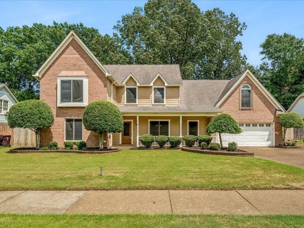 986 HEATHER LAKE DR, Collierville, TN 38017