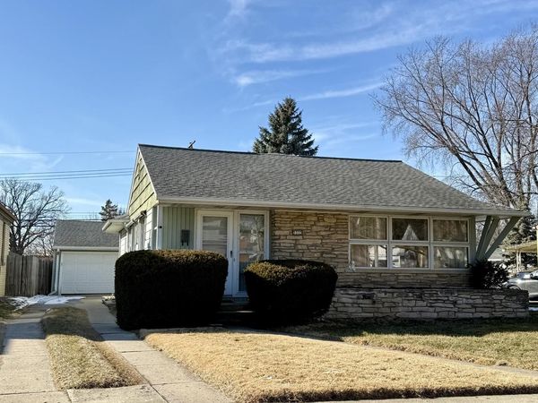 3335 N 95th STREET, Milwaukee, WI 53222