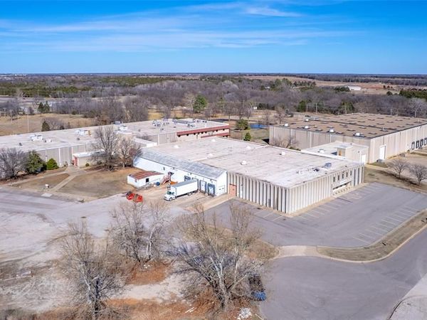 601 Hamilton Drive, Noble, OK 73068