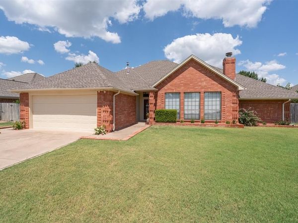3917 Nicole Circle, Norman, OK 73072
