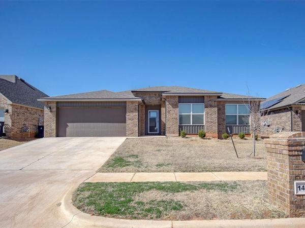 14613 Travertine Falls Lane, Oklahoma City, OK 73142
