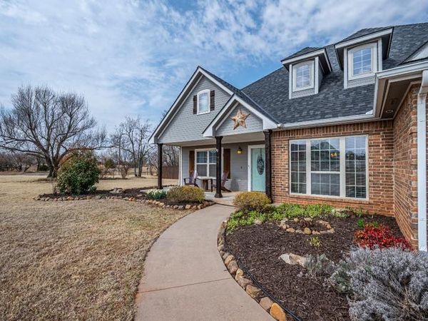 3353 McDaniel , Blanchard, OK 73010