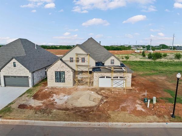 19324 S Country Drive, Edmond, OK 73012