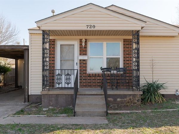 720 S Santa Fe Drive, Edmond, OK 73003