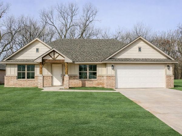 120 Mountain Laurel Way, Noble, OK 73068