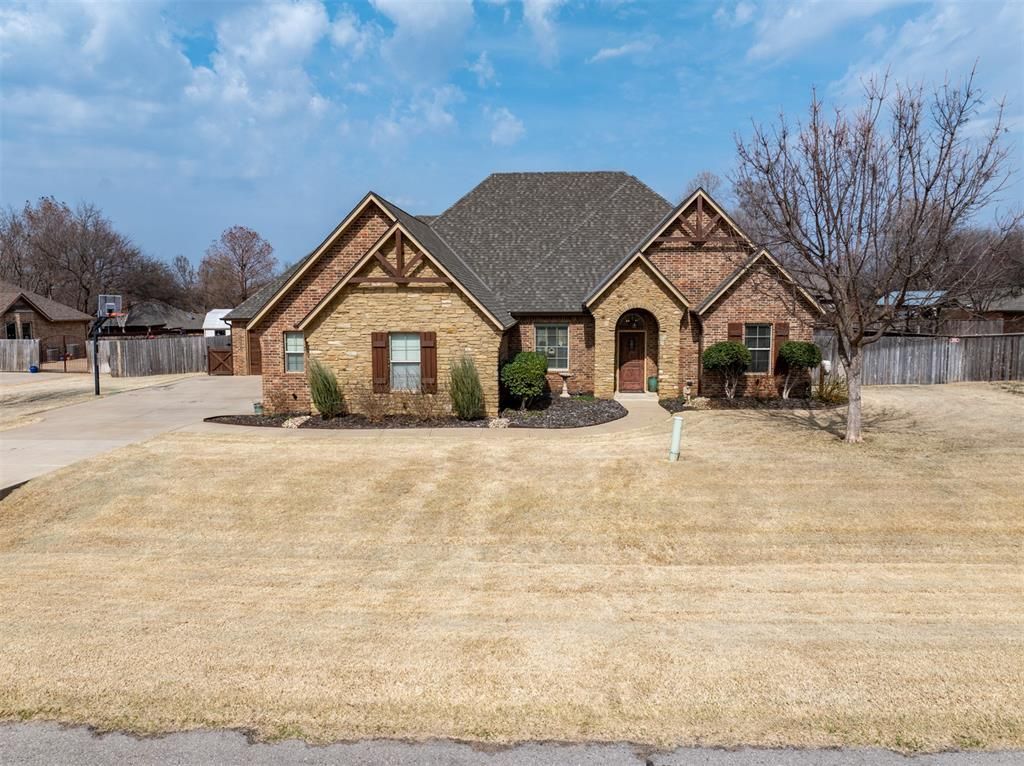 18389 320th Street, Norman, OK 73072 Main Photo