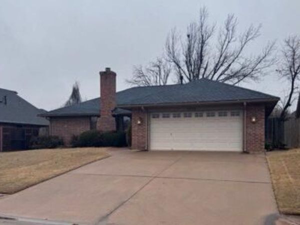 17513 Woodsorrel Road, Edmond, OK 73012