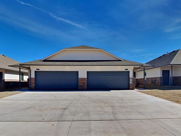 3811 N Divis Avenue, Bethany, OK 73008