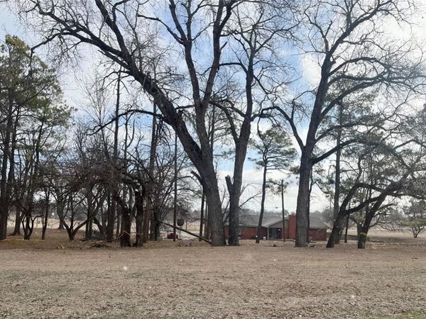 S 13th Street, Chickasha, OK 73018