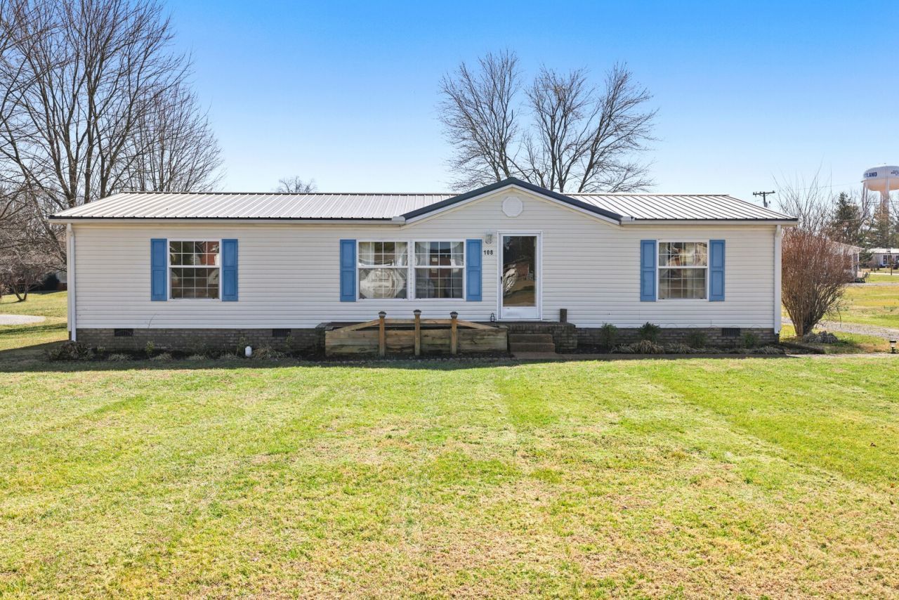 108 Bobsway Dr, Portland, TN 37148 Main Photo