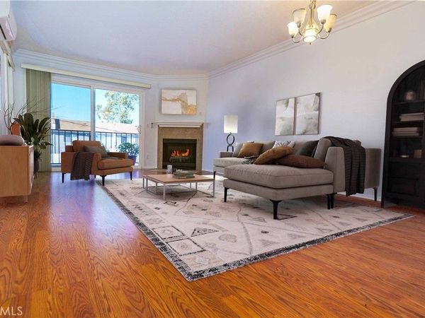 3516 E Ransom Street, Unit 204, Long Beach, CA 90804