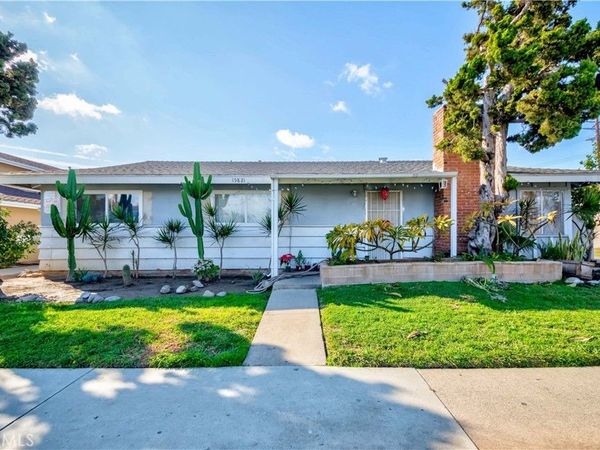15821 S Myrtle, Tustin, CA 92780