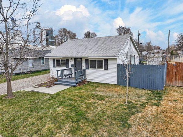 219 Van Buren Street, American Falls, ID 83211