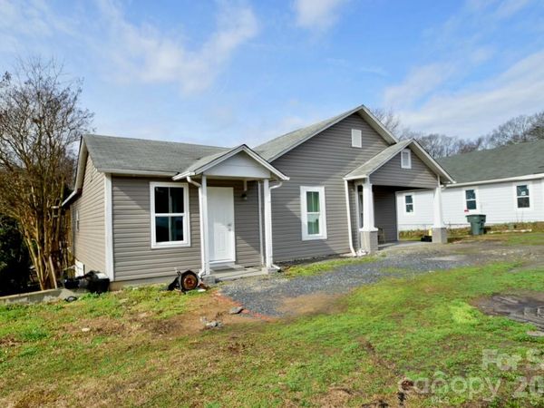 2007 S York Road , Gastonia, NC 28052