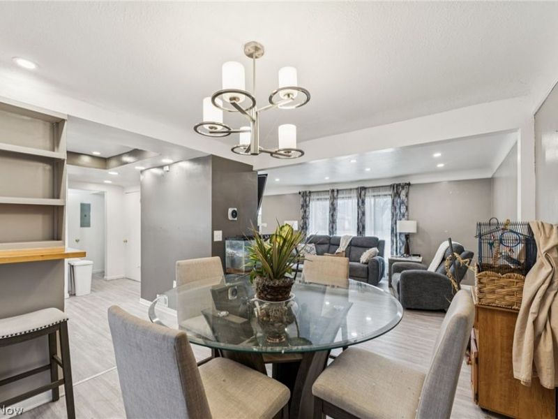 5039 Fairlawn Road , Lyndhurst, OH 44124 Photo 10