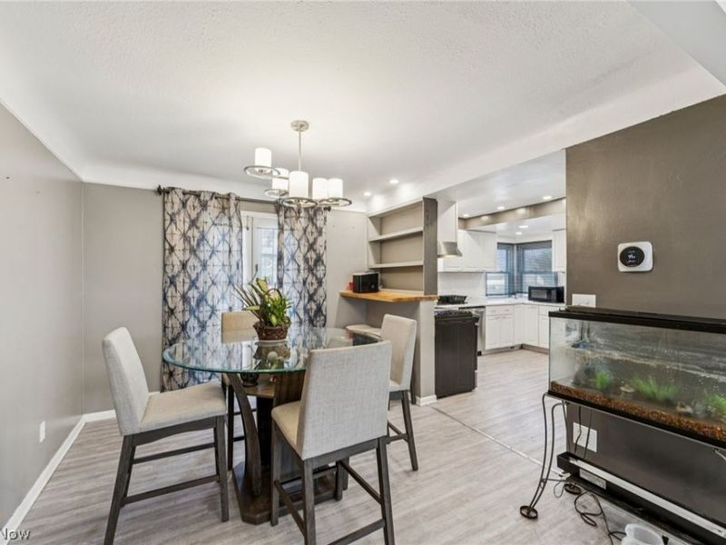 5039 Fairlawn Road , Lyndhurst, OH 44124 Photo 11