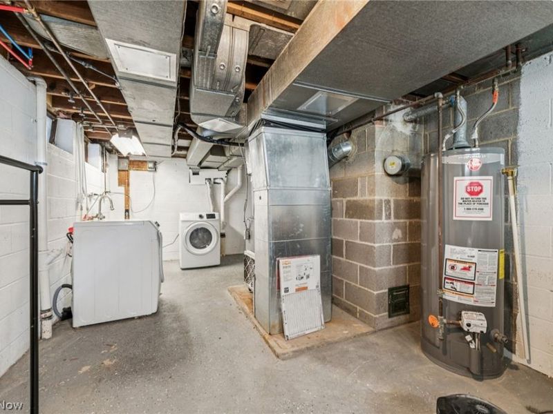 5039 Fairlawn Road , Lyndhurst, OH 44124 Photo 18