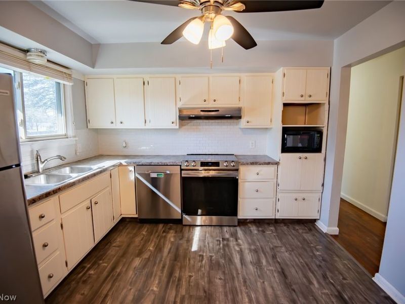 3841 Nottingham Avenue , Youngstown, OH 44511 Photo 10