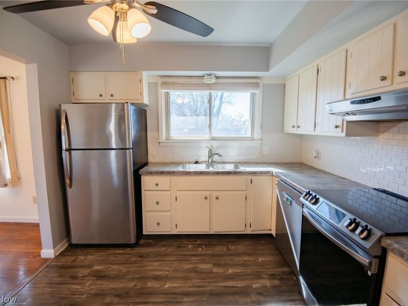 3841 Nottingham Avenue , Youngstown, OH 44511 Photo 11