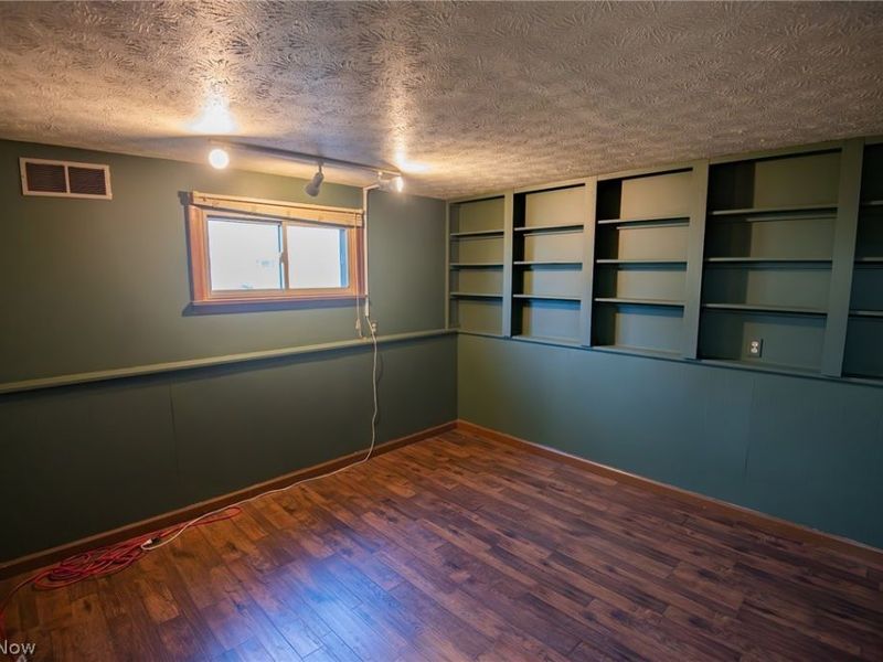 3841 Nottingham Avenue , Youngstown, OH 44511 Photo 25