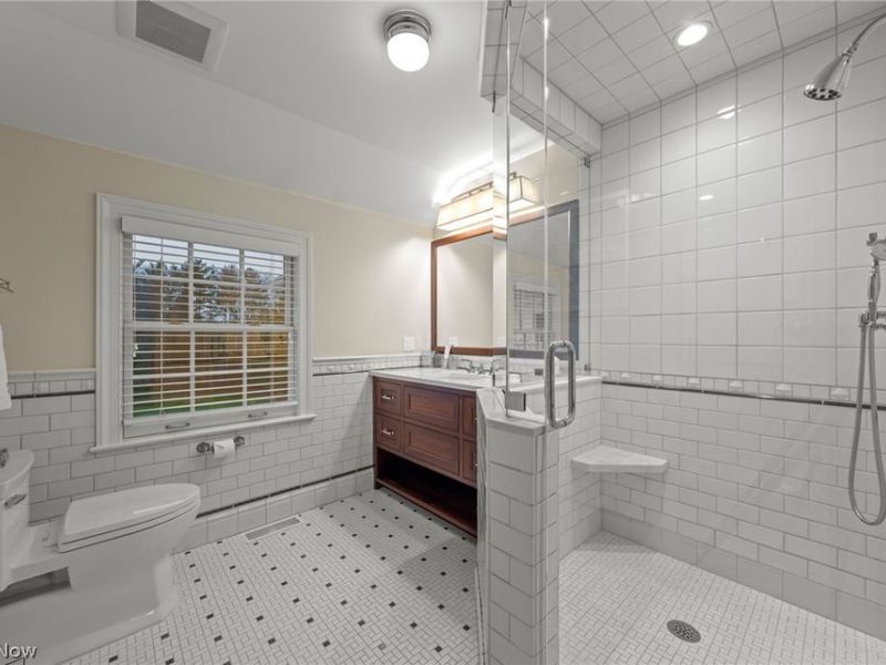 33285 Woodleigh Road , Pepper Pike, OH 44124 Photo 34