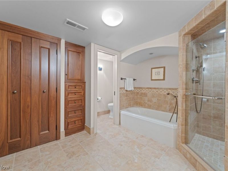 33285 Woodleigh Road , Pepper Pike, OH 44124 Photo 44