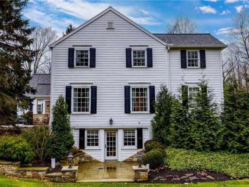 33285 Woodleigh Road , Pepper Pike, OH 44124 Photo 46