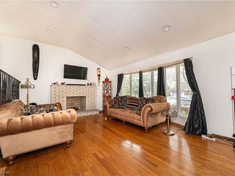 1775 Sherwood Boulevard , Euclid, OH 44117 Photo 7