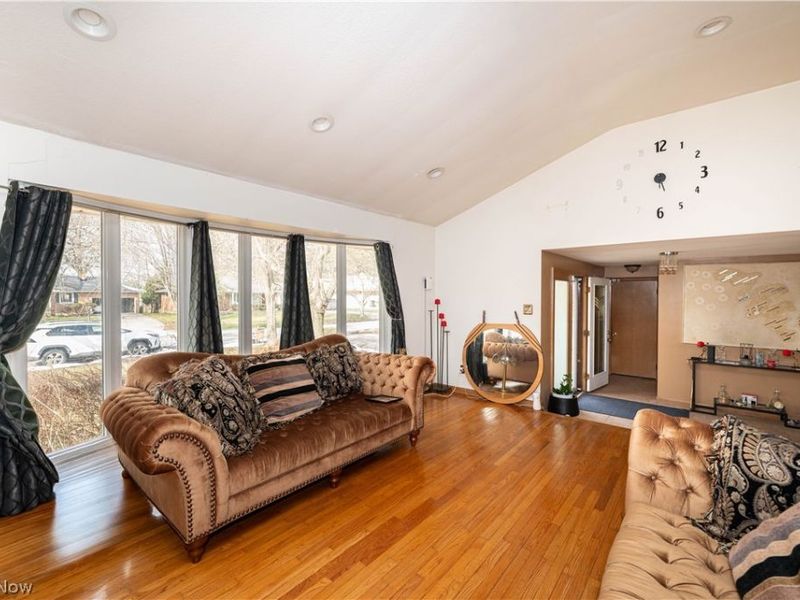 1775 Sherwood Boulevard , Euclid, OH 44117 Photo 9