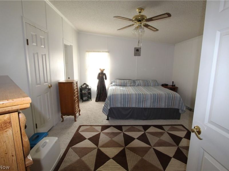 247 Island Drive , Elyria, OH 44035 Photo 16