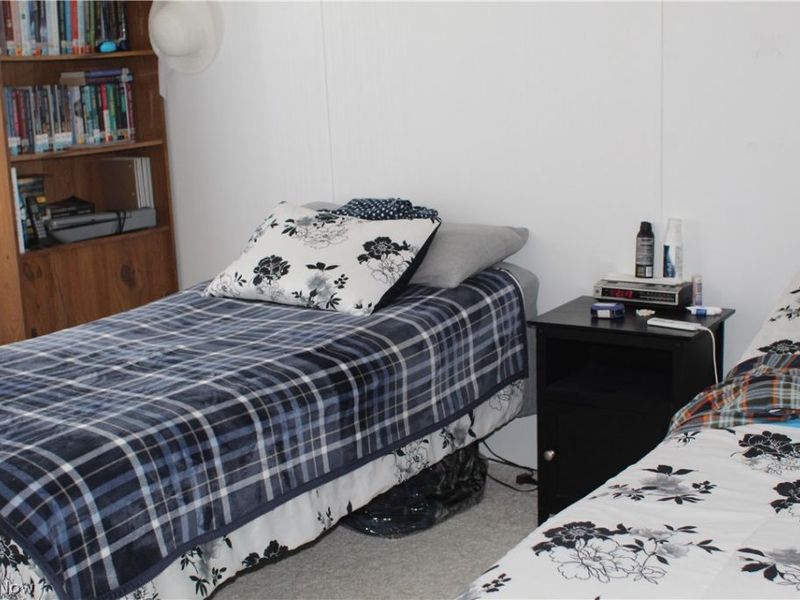 247 Island Drive , Elyria, OH 44035 Photo 17