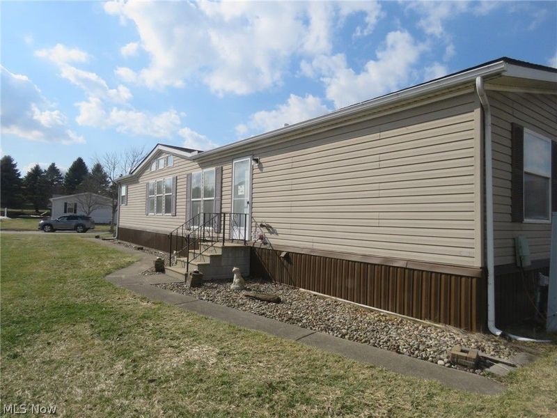 247 Island Drive , Elyria, OH 44035 Photo 23