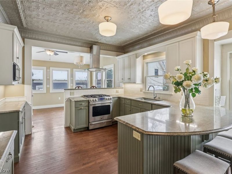 12 N Oviatt Street , Hudson, OH 44236 Photo 17