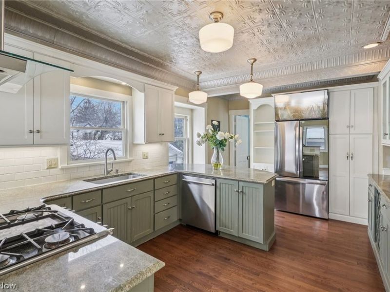 12 N Oviatt Street , Hudson, OH 44236 Photo 21