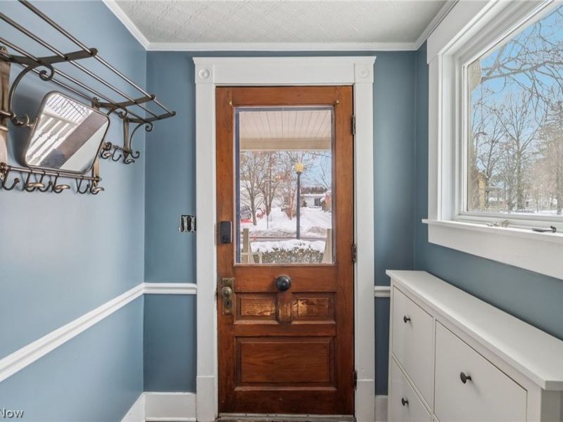 12 N Oviatt Street , Hudson, OH 44236 Photo 6