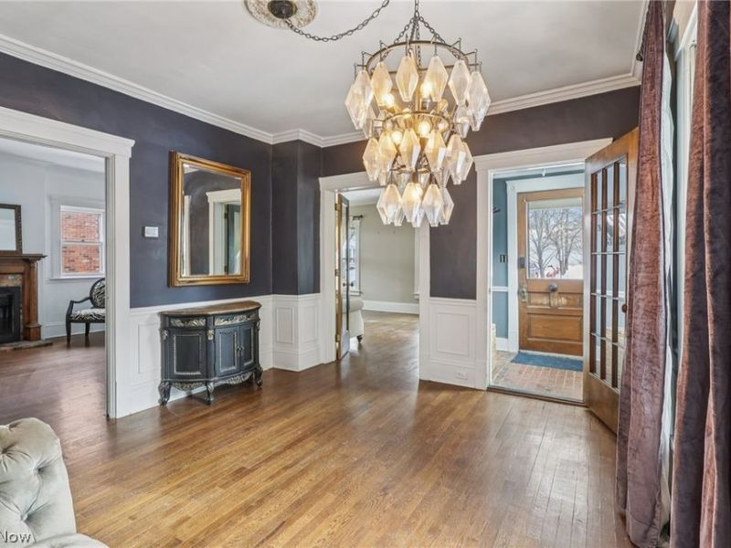 12 N Oviatt Street , Hudson, OH 44236 Photo 8