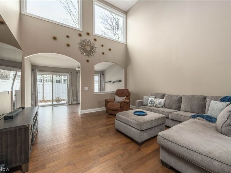 32008 Tuscan Lane , Avon Lake, OH 44012 Photo 17