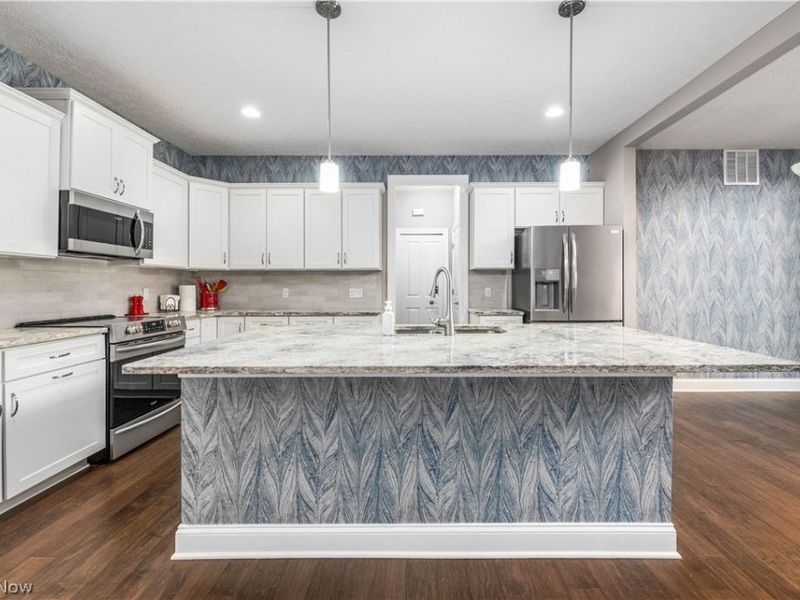 32008 Tuscan Lane , Avon Lake, OH 44012 Photo 5