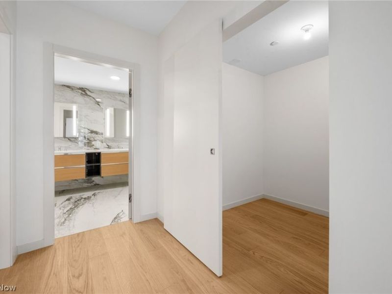 22700 Lake Road , Unit 205, Rocky River, OH 44116 Photo 17