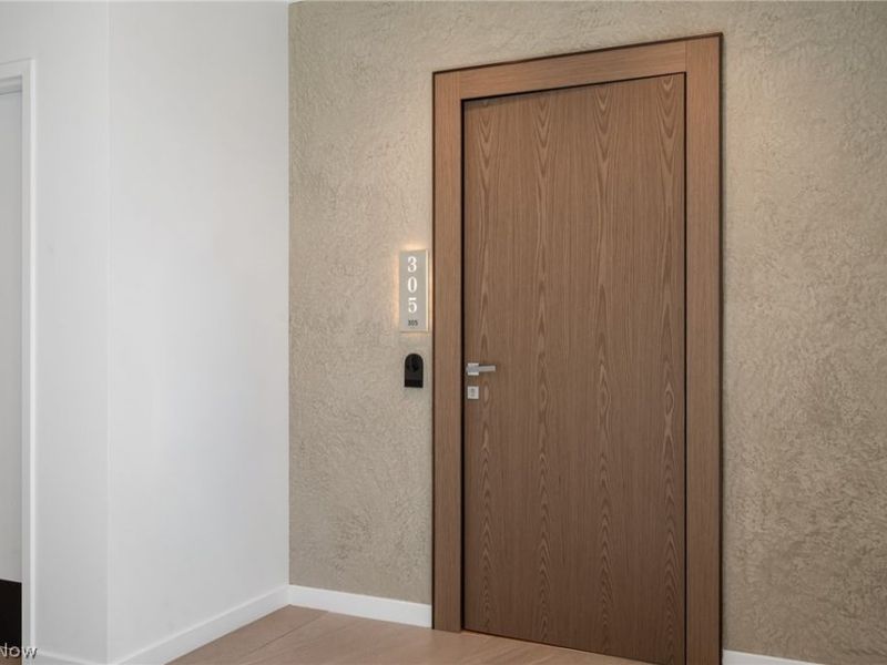 22700 Lake Road , Unit 205, Rocky River, OH 44116 Photo 2